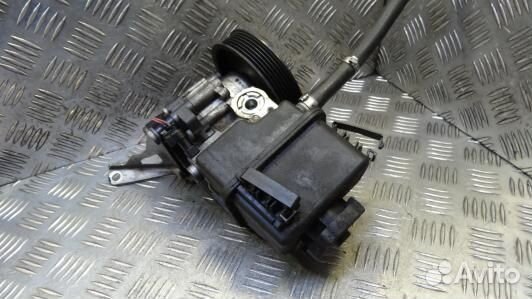 Насос гу дизельный mercedes benz C-class W204 (6NI