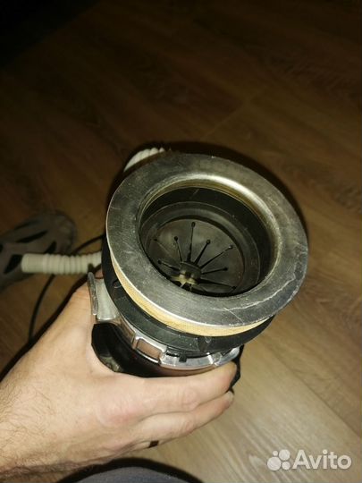 Измельчитель пищевых отходов для кухни