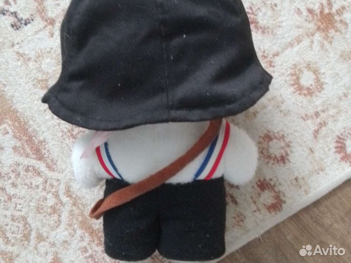 Утка лалафанфан с одеждой