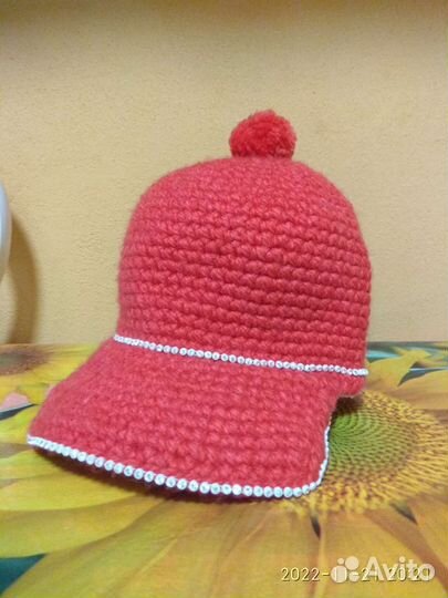 Кепка зимняя со стразами