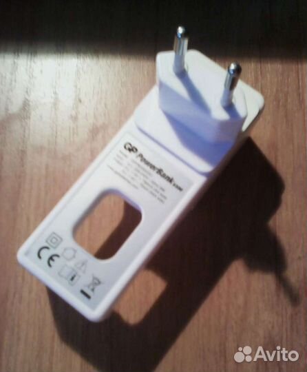 Пауэрбанк для пальчикового аккумулятора