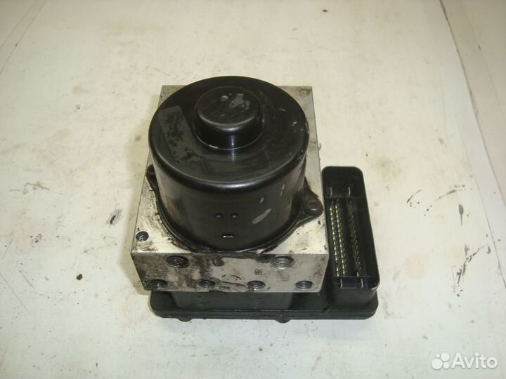 Блок ABS (насос) W163 M628 A1635450416