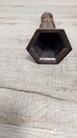 Подсвечник