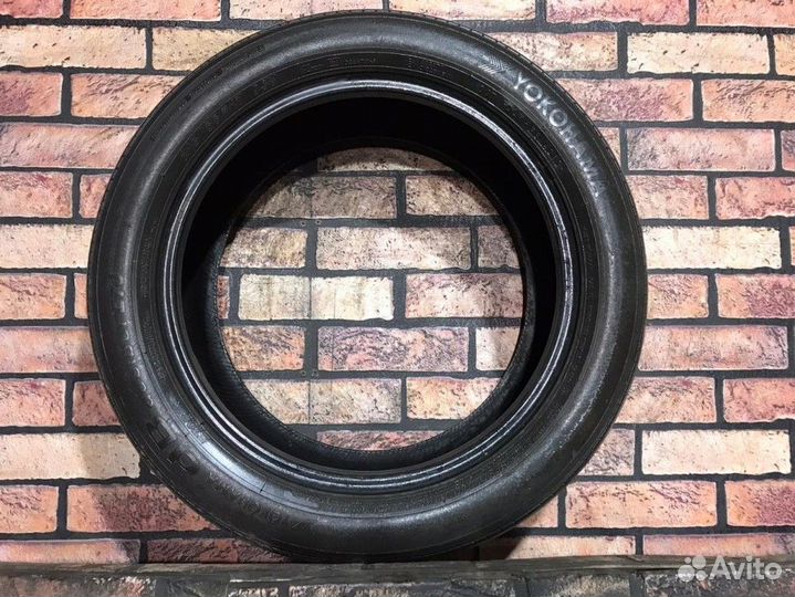 Yokohama dB Decibel E70D 215/55 R17