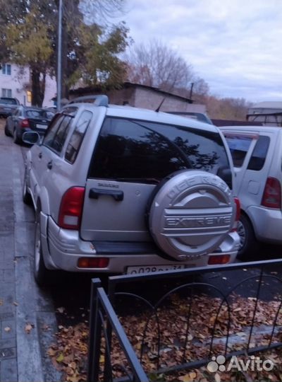 Suzuki Grand Vitara 2.5 МТ, 1998, 260 000 км