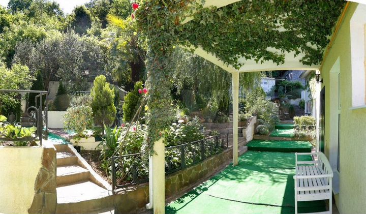 Дом 350 м² на участке 8,7 сот.