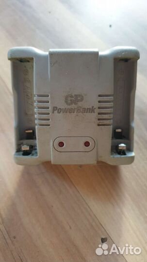 Зарядное устройство GP PowerBank