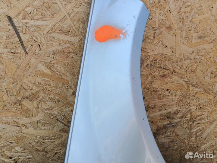 Крыло переднее правое Mercedes-Benz C-Class W204