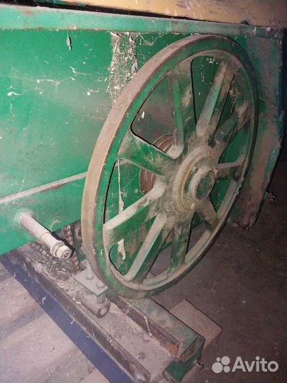 Ленточная пилорама Тайга.Оцилиндровочный магр