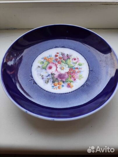 Блюдце для чайной пары. Завод Попова. Фарфор