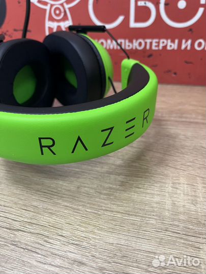 Игровые наушники Razer BlackShark V2 X зеленый