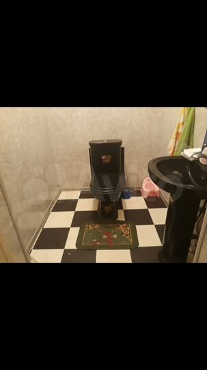 Дом 350 м² на участке 8 сот.