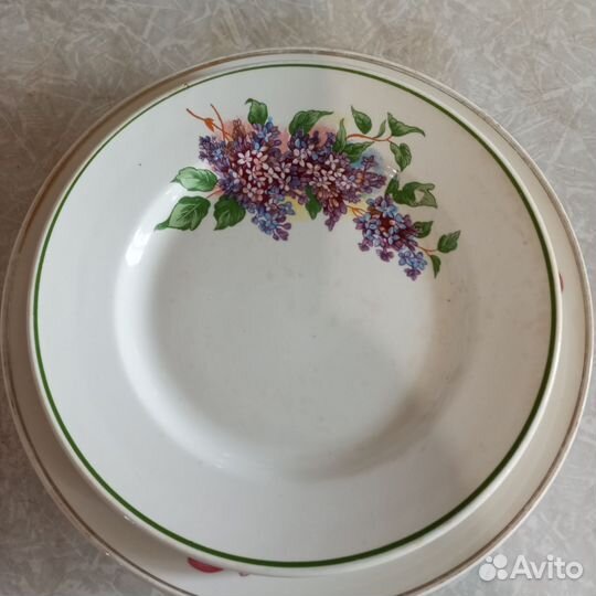 Тарелка. Б/у