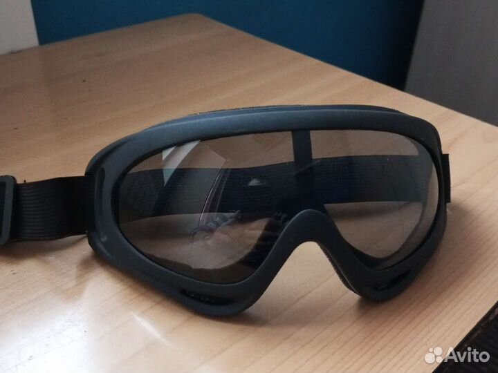 Горнолыжные очки