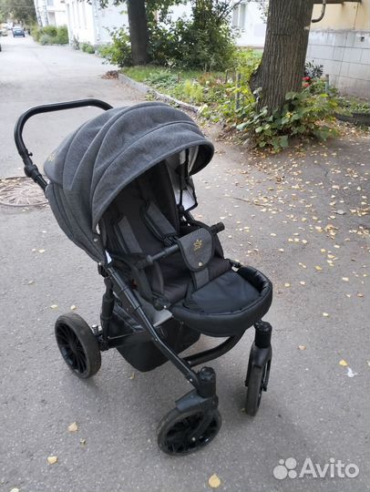 Детская Коляска 3 в 1