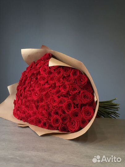 Букеты Роз, Белые красные розы, цветы с доставкой