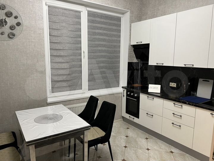 2-к. квартира, 40 м², 2/18 эт.