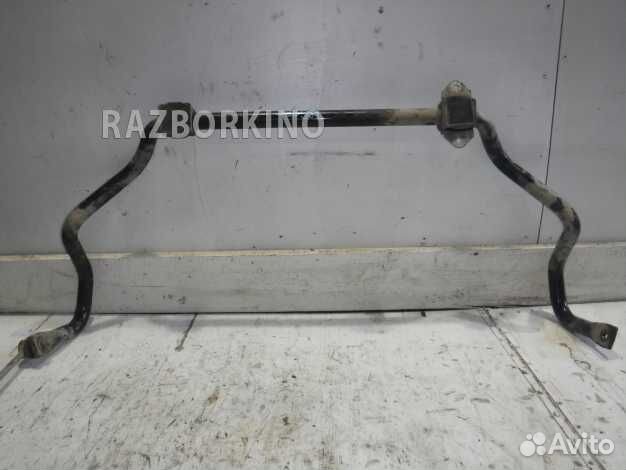 Стабилизатор передний