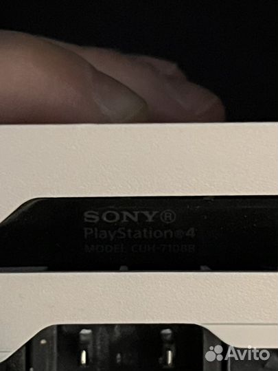 Sony PS4 pro 1tb