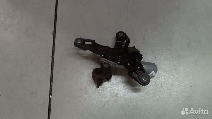 Двигатель стеклоочистителя задний Toyota Yaris, 20