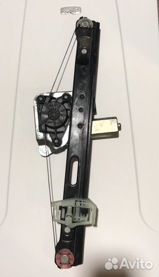 Электрический механизм стеклоподъемника в сборе