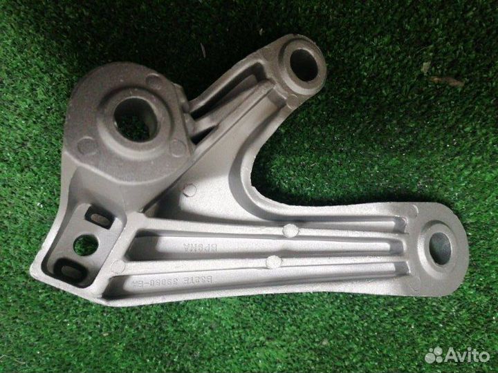 Кронштейн кпп Ford C-Max Focus