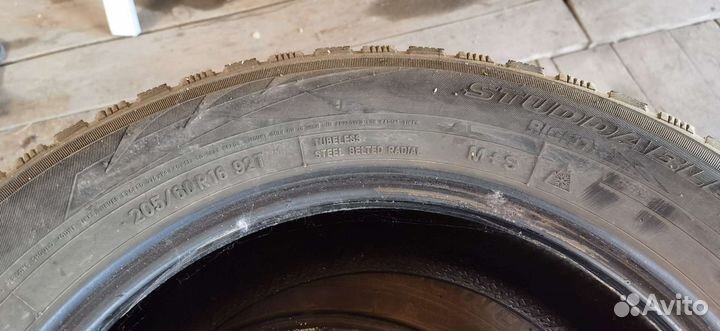Toyo Observe G3-Ice 205/60 R16 92