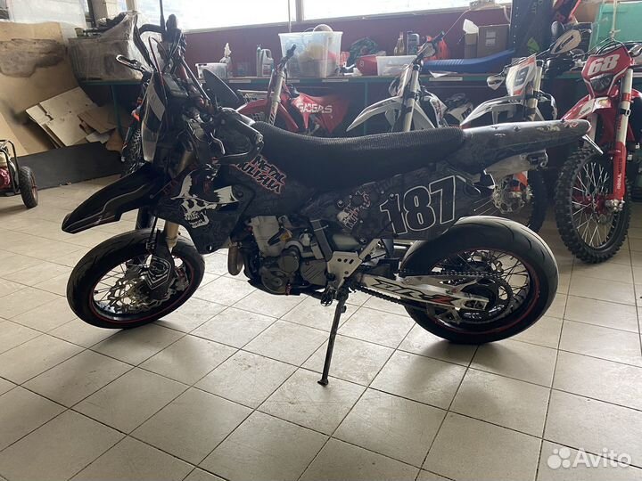 Suzuki DR-Z 400 SM