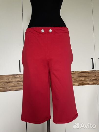 Шорты женские