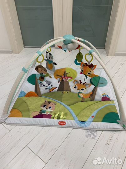 Развивающий коврик tiny love