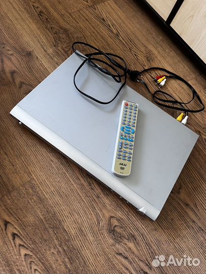 Akai dvd player модель A-3492