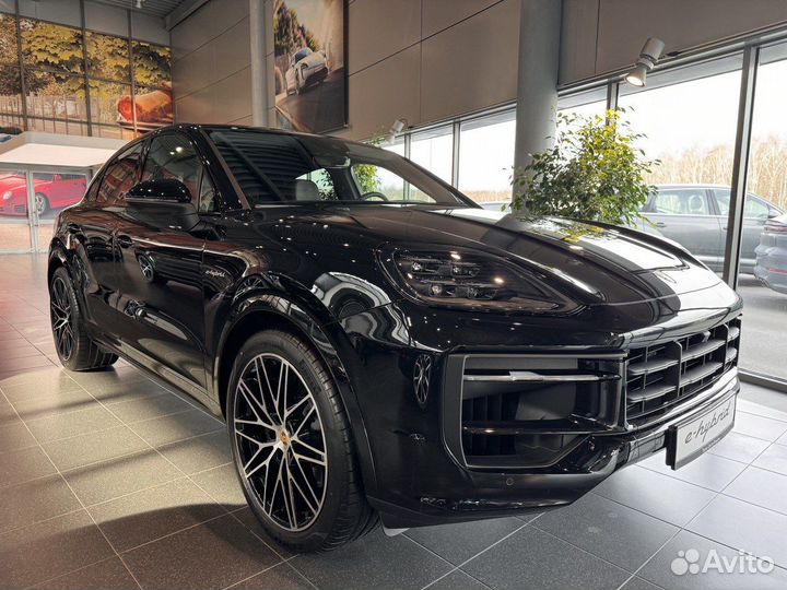 Porsche Cayenne Coupe 3.0 AT, 2024