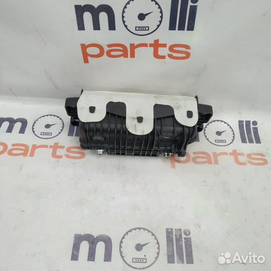 Подушка безопасности в торпедо Audi Q3 8U 2013