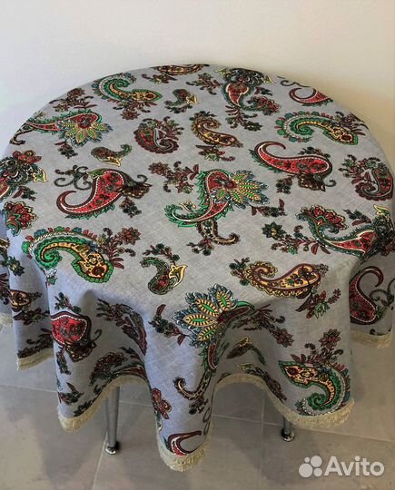 Скатерть круглая 153см и хлебница -№3, комплект