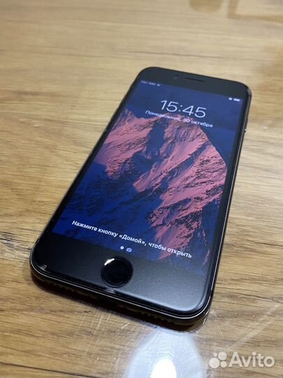 iPhone 8, 256 ГБ
