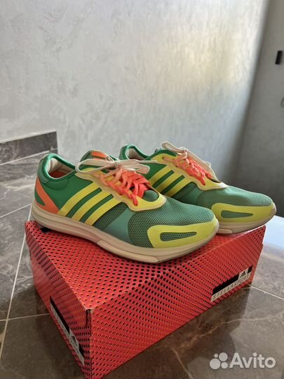 Кроссовки adidas