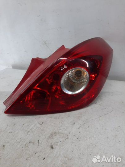 Фонарь задний правый Opel Corsa хэтчбэк 3 дв. 1.2