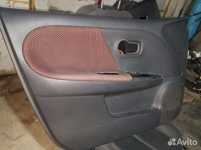 Дверные карты Nissan note E11