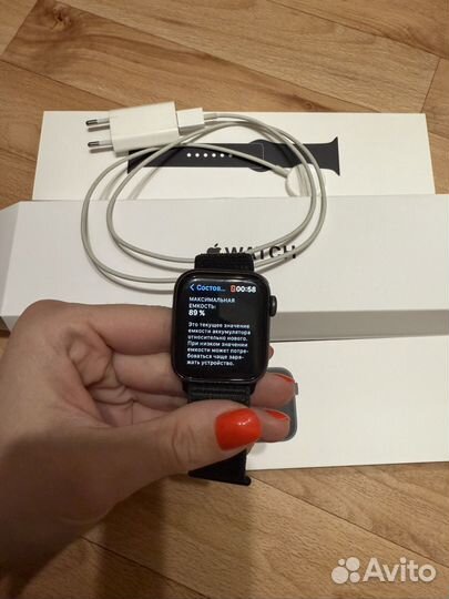 Часы apple watch se 40 mm