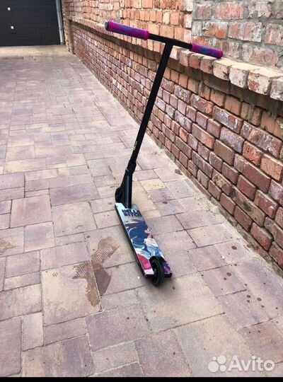 Трюковой самокат tech team стрит