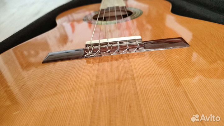 Классическая гитара Almansa 402 Cedro