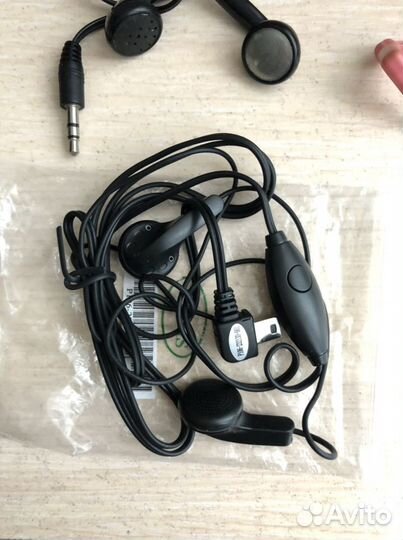 Микронаушники