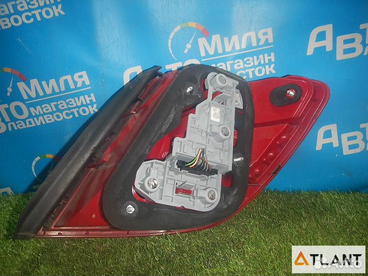 Стоп левый mercedes-benz C-class