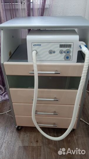 Аппарат для педикюра с пылесосом