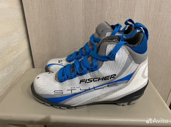 Лыжные ботинки Fisher