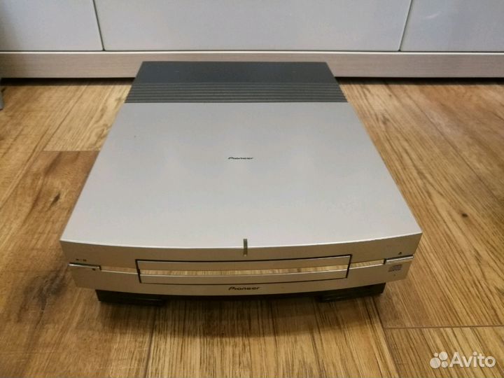 Pioneer Стереоприемник проигрыватель CD