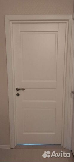Дверь межкомнатная с коробкой новая