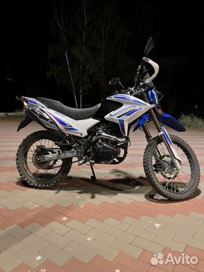 Motolend xr 250 enduro