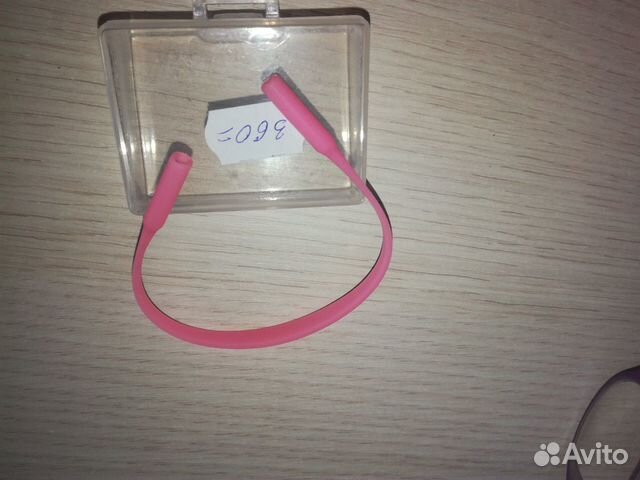 Новый шнурок для детских очков