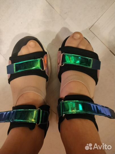 Босоножки для девочки36размер